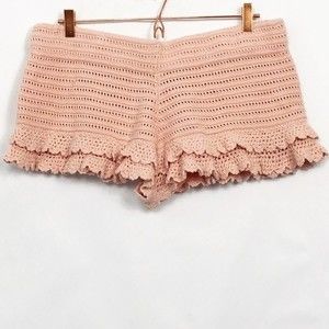 ASOS Moda Light Pink Doily Lace Crochet Knit Shorts New Condition XL